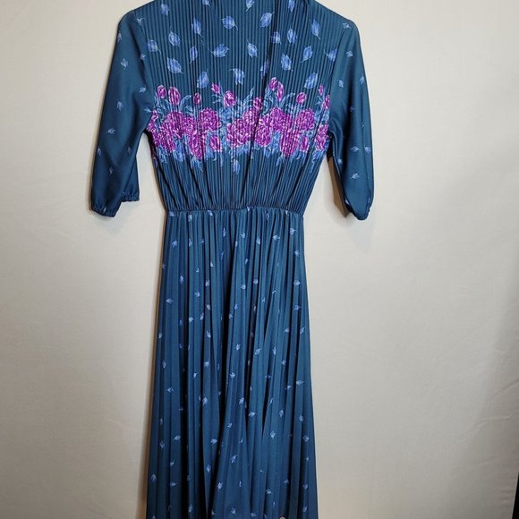 Vintage Secretary Dress Queens Row Polyester Size 8MP Pleated Bow Tie Neck - Picture 7 of 10